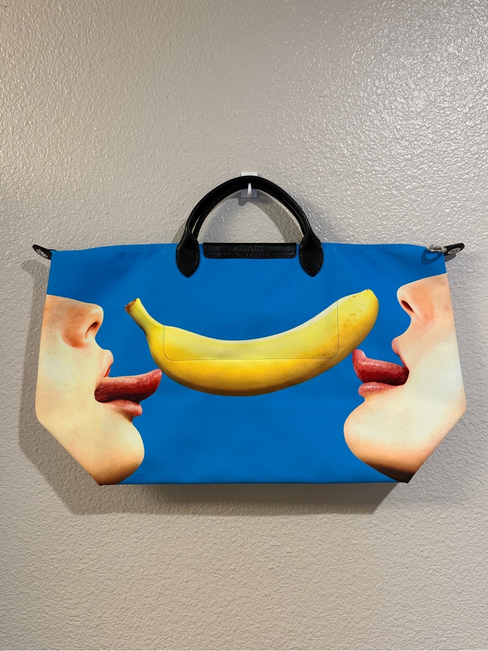 Longchamp Blue Banana Graphic Tote Bag - Picture 6 of 9